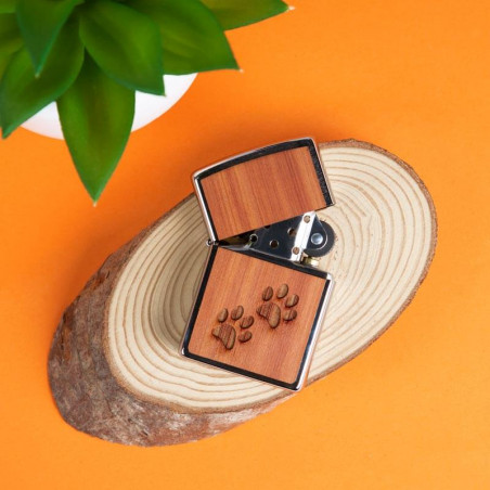 Zippo en bois gravé Zippo en bois gravé