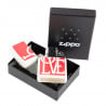 Briquet zippo love et son emballage