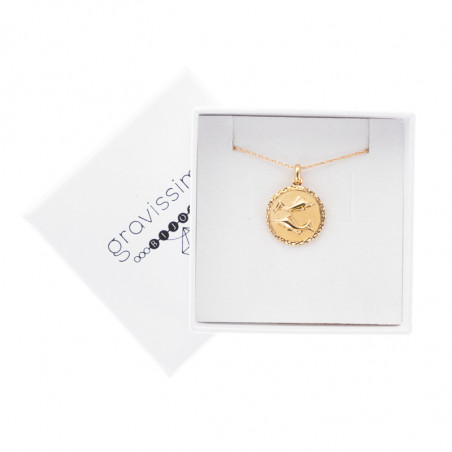 Collier poisson gravé dans son écrin Collier poisson gravé dans son écrin